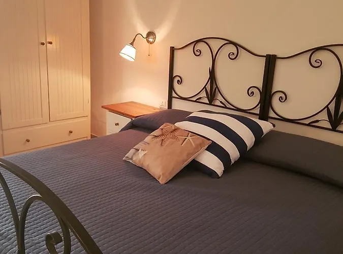 Le Palme Holidays Aparthotel Palmadula